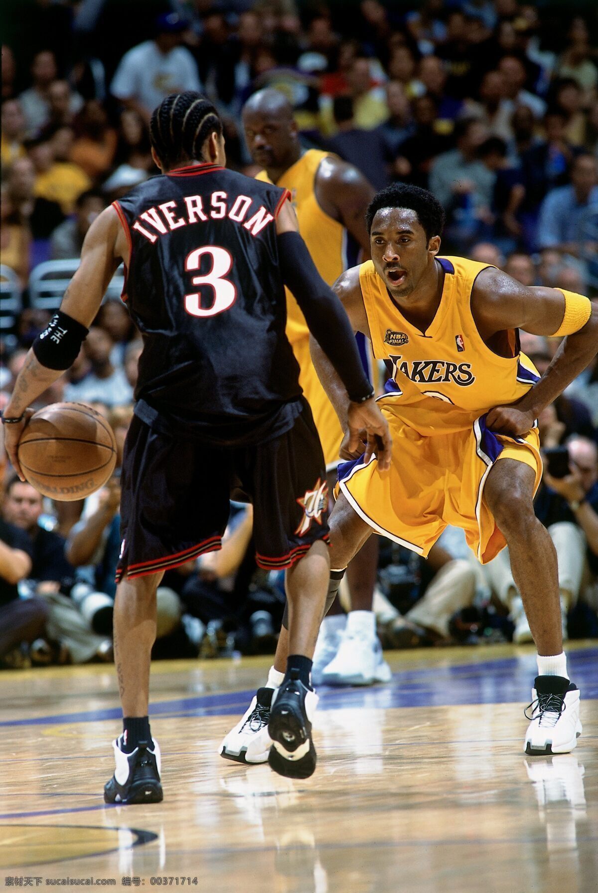 艾弗森 nba 篮球 过人 科比 2001 总决赛 费城76人 湖人 明星偶像 人物图库