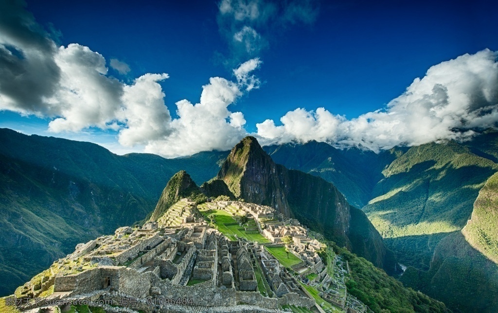 秘鲁马丘比丘 秘鲁 马丘比丘城堡 山 蓝天 白云 风景摄影 自然景观 国外旅游 quechua 印加帝国 失落之城 古老的山巅 遗迹 南美洲 库斯科 古老的山 秘鲁印加遗址 旅游摄影