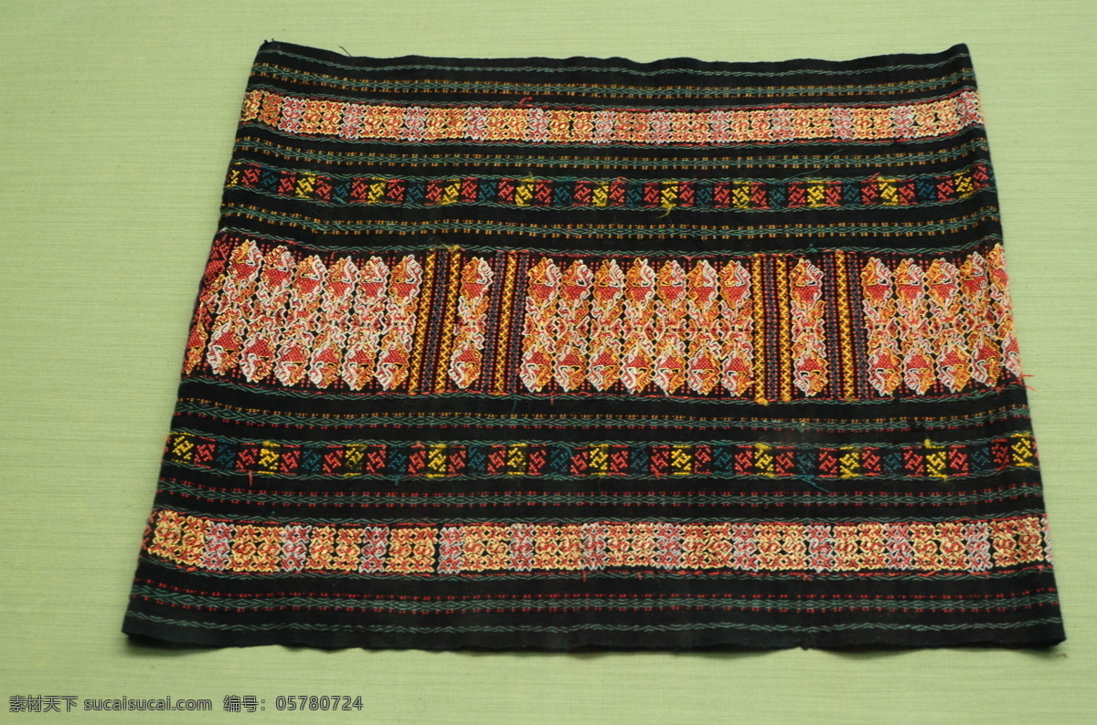 黎锦 刺绣 面料 非物质文化 遗产 传统文化 文化艺术