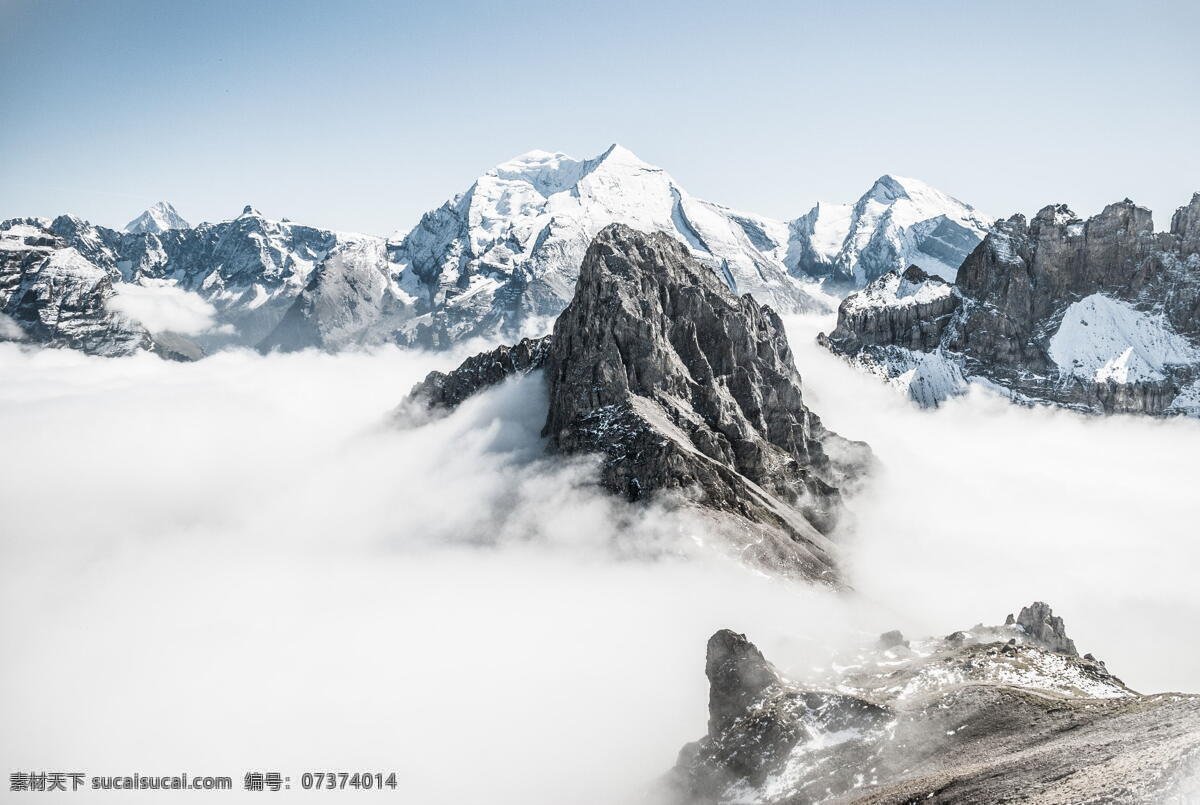 欧洲山脉 国外山脉 雪山 云雾 电影场景 登山 自然景观 山水风景