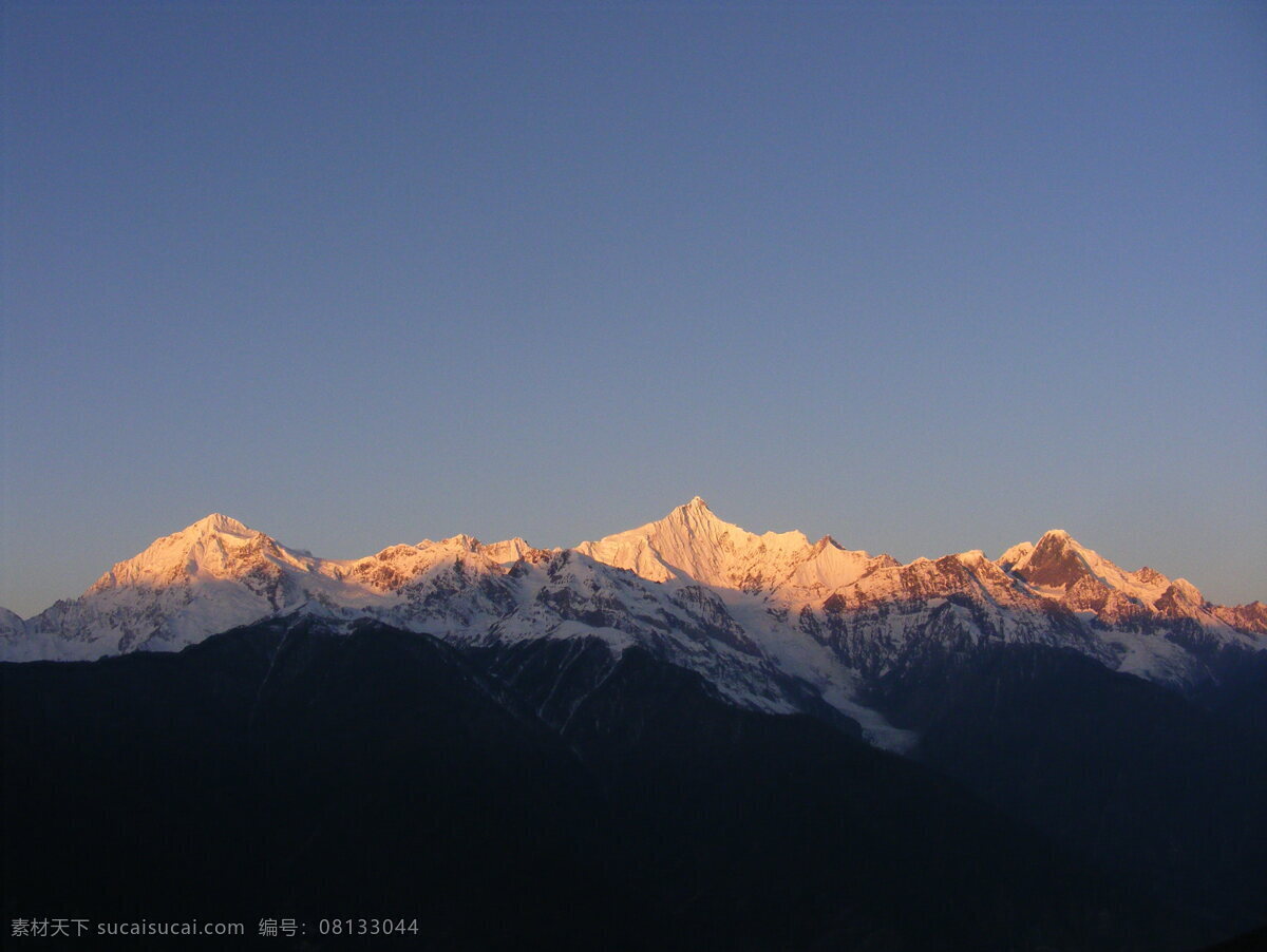 梅里雪山 梅里 雪山 云南 日出 天空 旅游攝影 國內(nèi)旅游