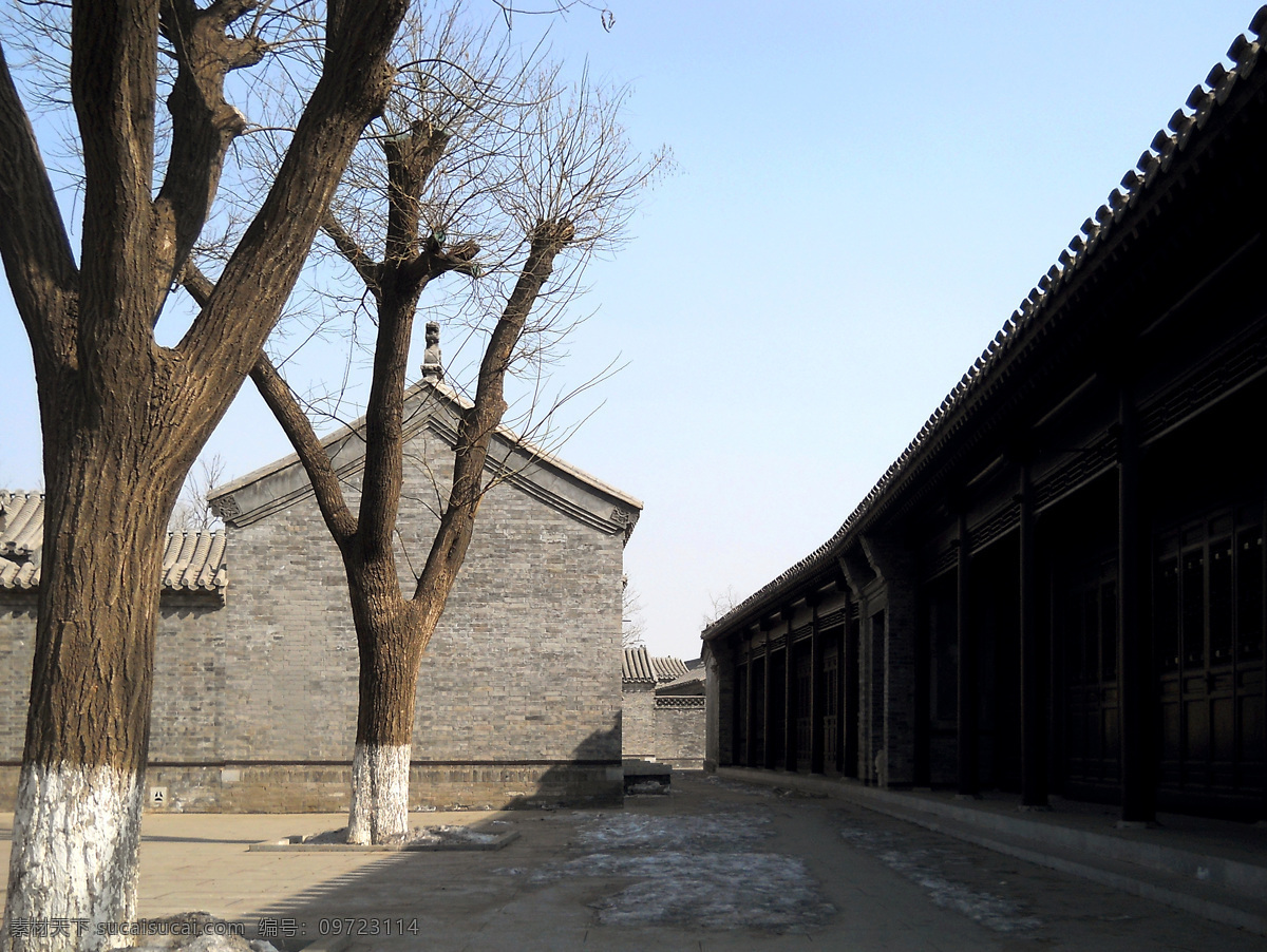 楊柳青 古樹 老宅 風(fēng)貌建筑 住宅建筑 古代民居 中國(guó)傳統(tǒng)建筑 傳統(tǒng)式樣 傳統(tǒng)工藝 傳統(tǒng)元素 傳統(tǒng)院落 大宅 山墻 硬山頂 幽靜 國(guó)內(nèi)旅游 旅游景點(diǎn) 老樹 樹影 魅力 古鎮(zhèn) 建筑攝影 建筑園林