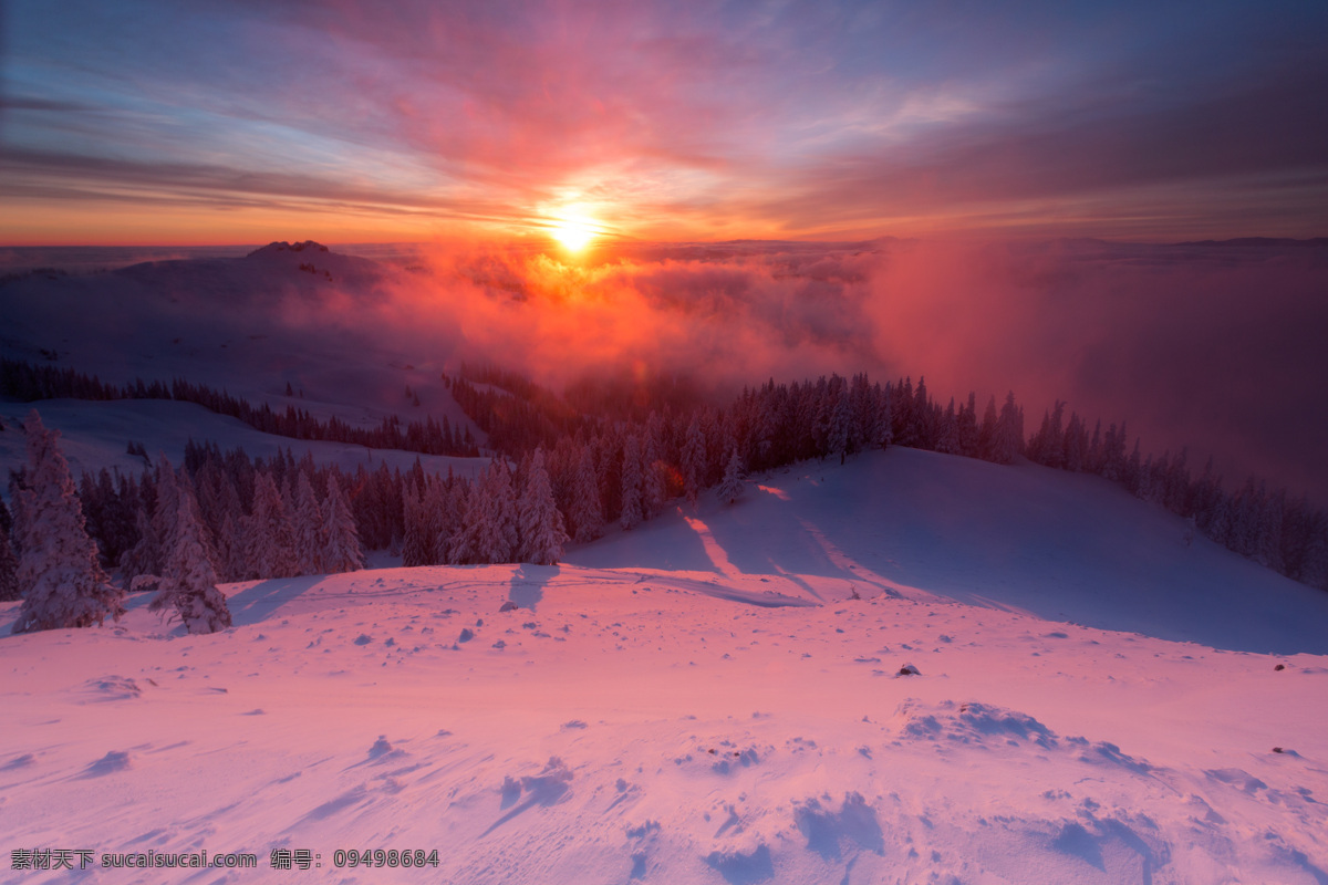 夕阳 下 自然风光 阳光 太阳 日落 雪地 雪花 雪景 山水风景 风景图片