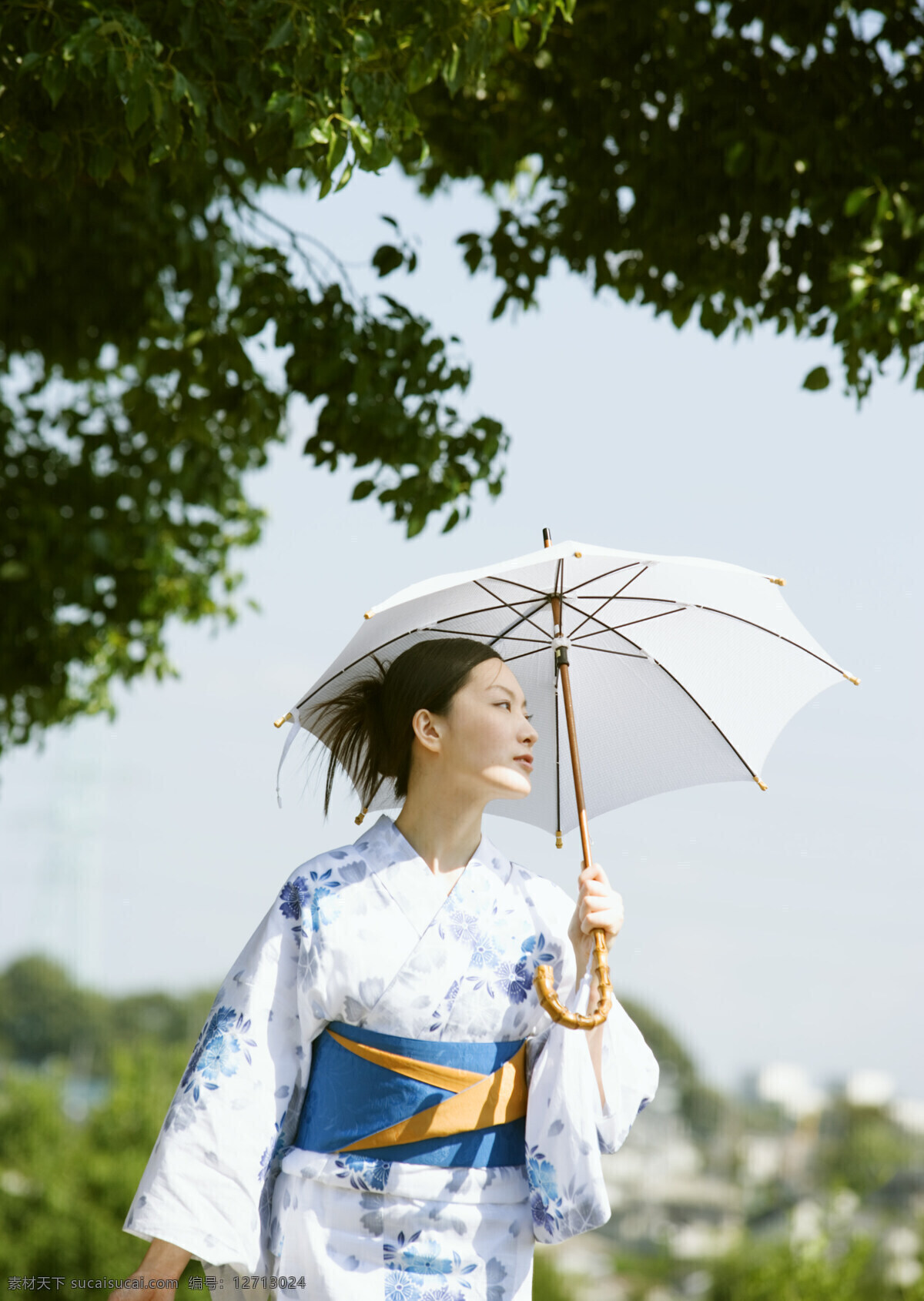 打伞 日本美女 日本夏天 女性 性感美女 日本文化 太阳伞 和服 模特 美女写真 摄影图 高清图片 美女图片 人物图片