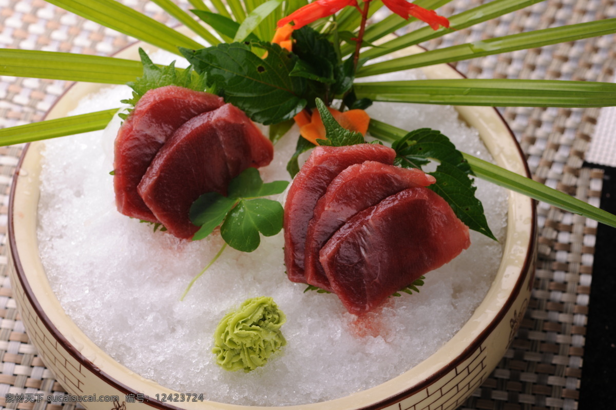 蓝 鳍 金枪鱼 刺身 蓝鳍金枪鱼 鱼生 日本料理 芥末 生鱼片 美食 餐饮美食 西餐美食