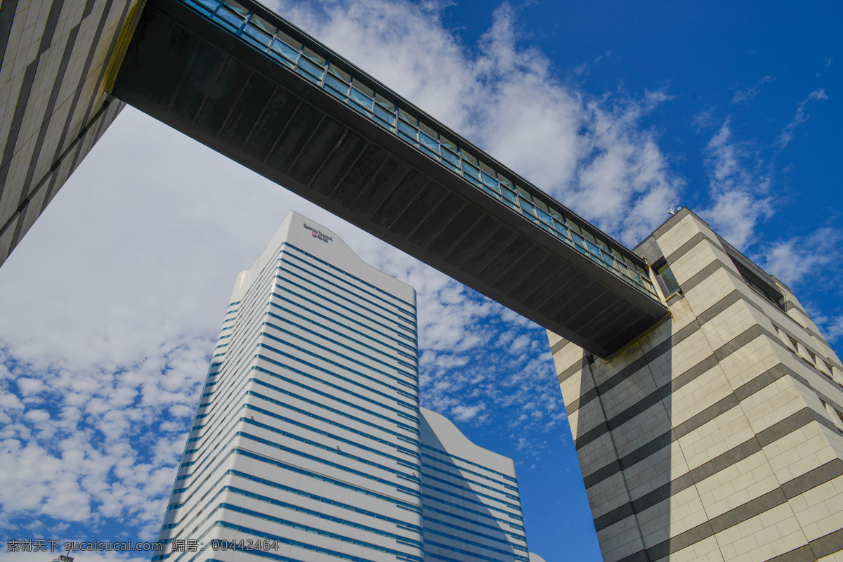 日本横滨建筑 日本 横滨 建筑 高楼大厦 蓝天 白云 日本自由行 旅游摄影 国外旅游