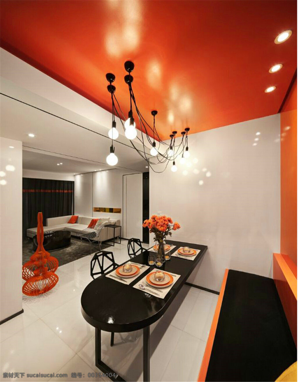 简约 餐厅 橙黄色 墙壁 装修 室内 效果图 白色灯光 长方形餐桌 个性吊灯 浅色地板砖