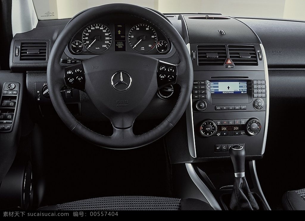 梅塞德斯奔驰 梅塞德斯 奔驰 汽车 汽车内部 方向盘 现代科技 交通工具 摄影图库