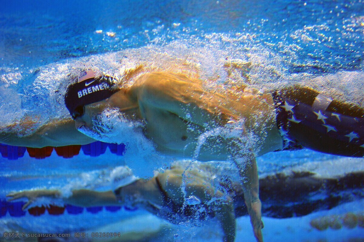 游泳比赛 男子自由泳 游泳的人 泳池 自由泳 水 游泳者 生活百科 娱乐休闲