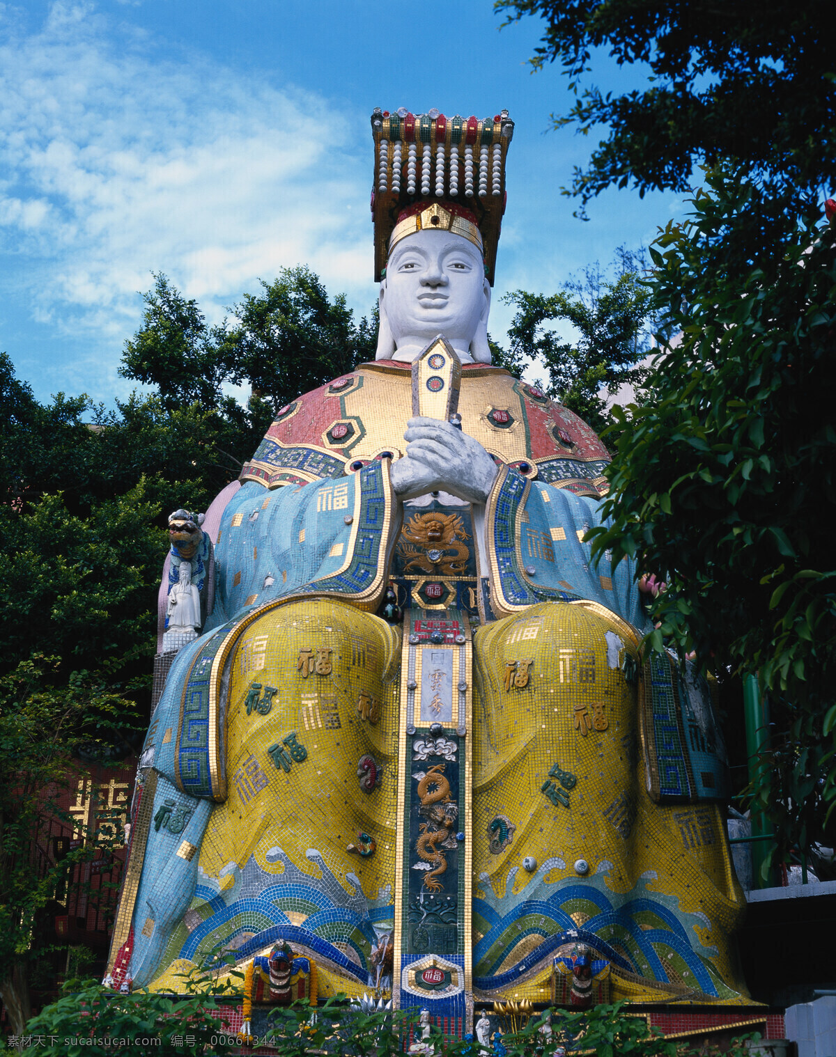 佛像 城市风景 绿化 植物 古代建筑物 建筑 天空 蓝天 风景摄影 佛像摄影 大佛 城市风光 环境家居