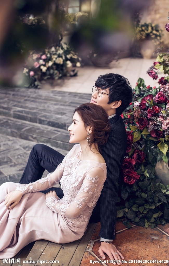 韩式婚纱照 枫叶 路灯 欧式 韩式 中式 双人 结婚照 婚纱摄影 婚照 黑白 人物图库 人物摄影