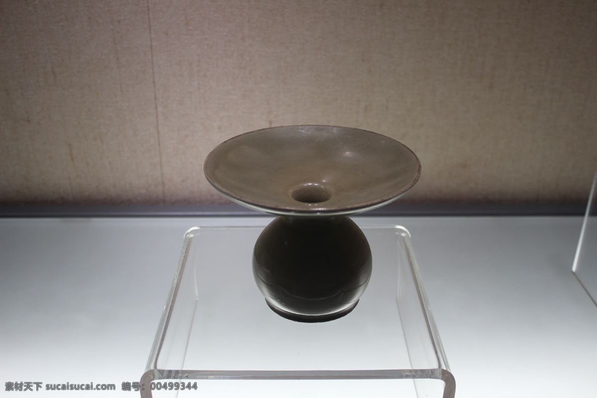 陶瓷免费下载 传统文化 瓷器 陶瓷 陶瓷素材 文化艺术 古典陶瓷 瓷器展览 陶瓷摄影 装饰素材 展示设计