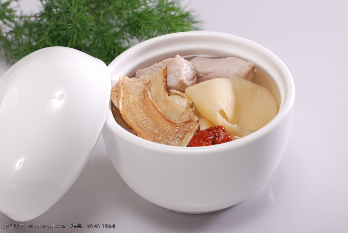 松茸菌炖花胶 甜品 汤 松茸 花胶 养生 餐饮美食 传统美食