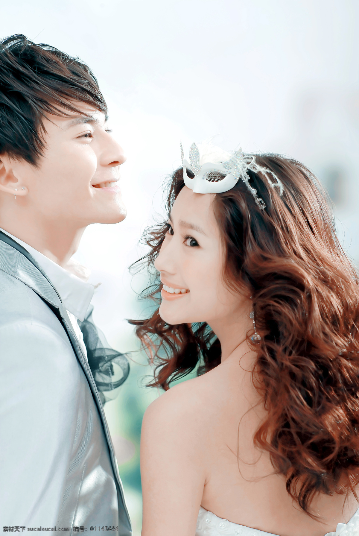 幸福 乐园 婚纱 样片 影楼摄影 影楼素材 影楼样片 婚纱样片 婚纱照样片 婚纱摄影 婚纱写真 主题摄影 主题样片 婚纱礼服 外景婚纱 外景摄影 外景样片 外景主题 美女 帅哥 甜蜜 开心 笑容 白色婚纱 礼物盒 玫瑰花 公主头饰