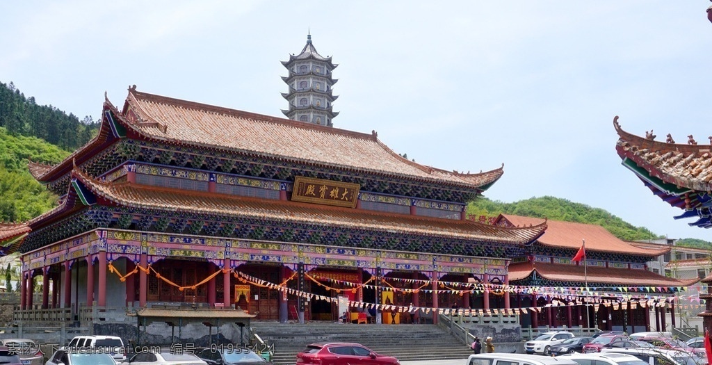 红莲寺 大雄宝殿 湖南省 浏阳市 大围山 杜鹃花节 风景 风光 赏花 建筑园林 园林建筑