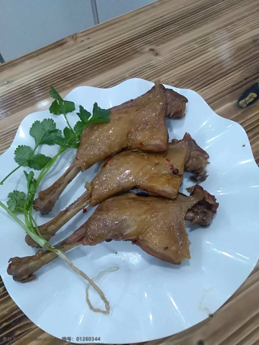 卤鸭腿 麻辣鸭腿 水煮鸭腿 卤水 餐饮美食 传统美食