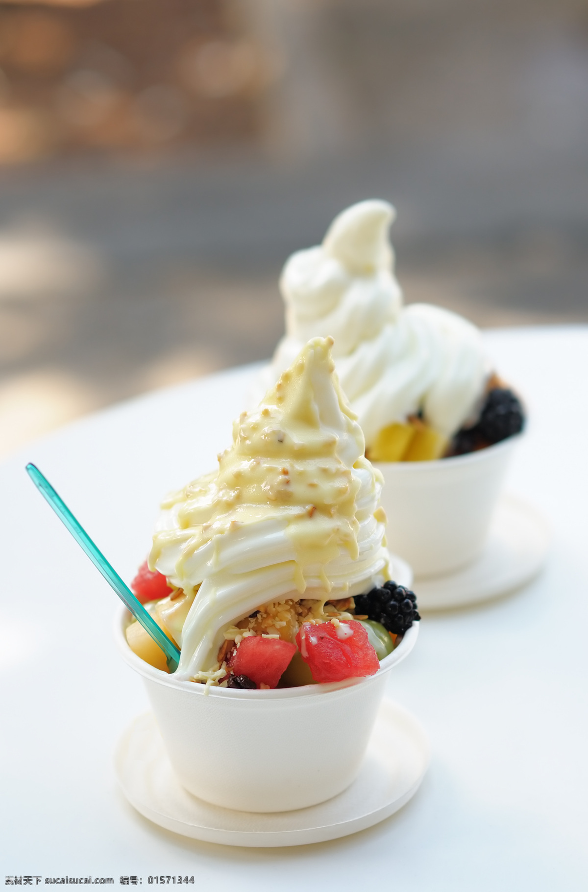 美味 酸奶 冰激凌 餐饮美食 食物 冰激棱 水果 美食图片