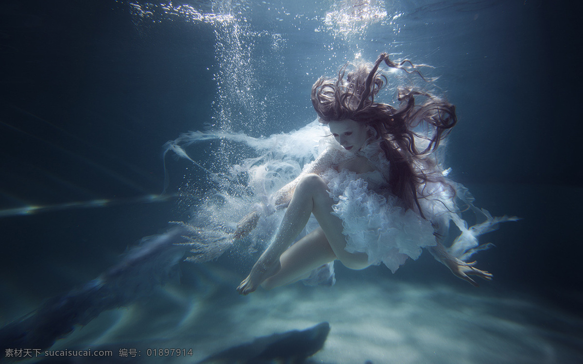 海洋 海水 中 美女 海洋美女 海水中的美女 海底美女 水中美女 水下摄影 海底宣传用图 水下美女摄影 文化艺术 舞蹈音乐
