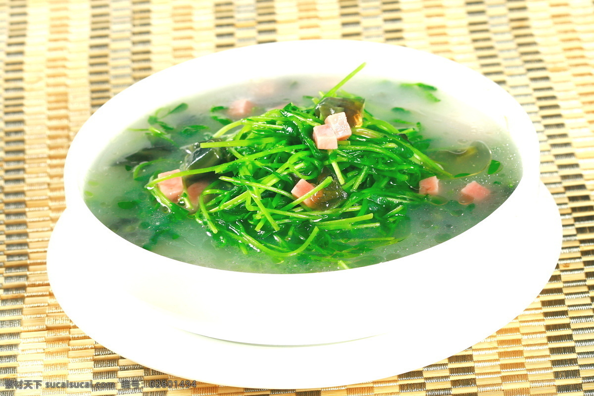 上汤豆苗 湘菜 豆苗 汤 火煺 皮蛋 蛋 蔬菜 餐饮美食 传统美食