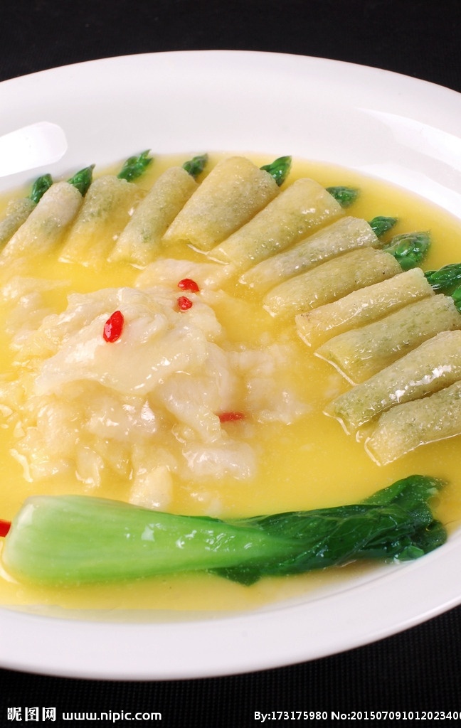 竹荪烩鱼肚 菜品 菜式 美食 湘菜 农家菜 家常菜 特色菜 中餐 餐饮 传统美食 舌尖上的中国 餐饮美食