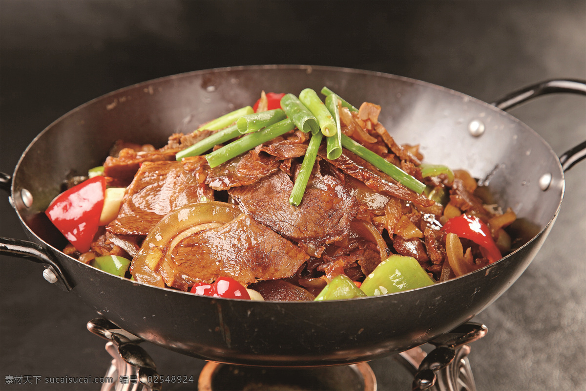 干锅牛肉 美食 传统美食 餐饮美食 高清菜谱用图