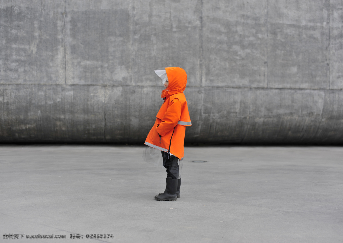 橙色 儿童 雨衣 恶劣天气 方便实用 户外 户外装备