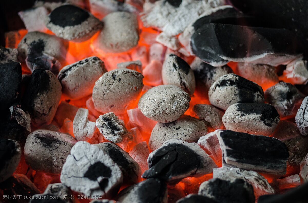 烤火 木炭 烤 碳火 火 烧烤 烧红的炭 碳 冬天来了 摄影图 生活百科 生活素材