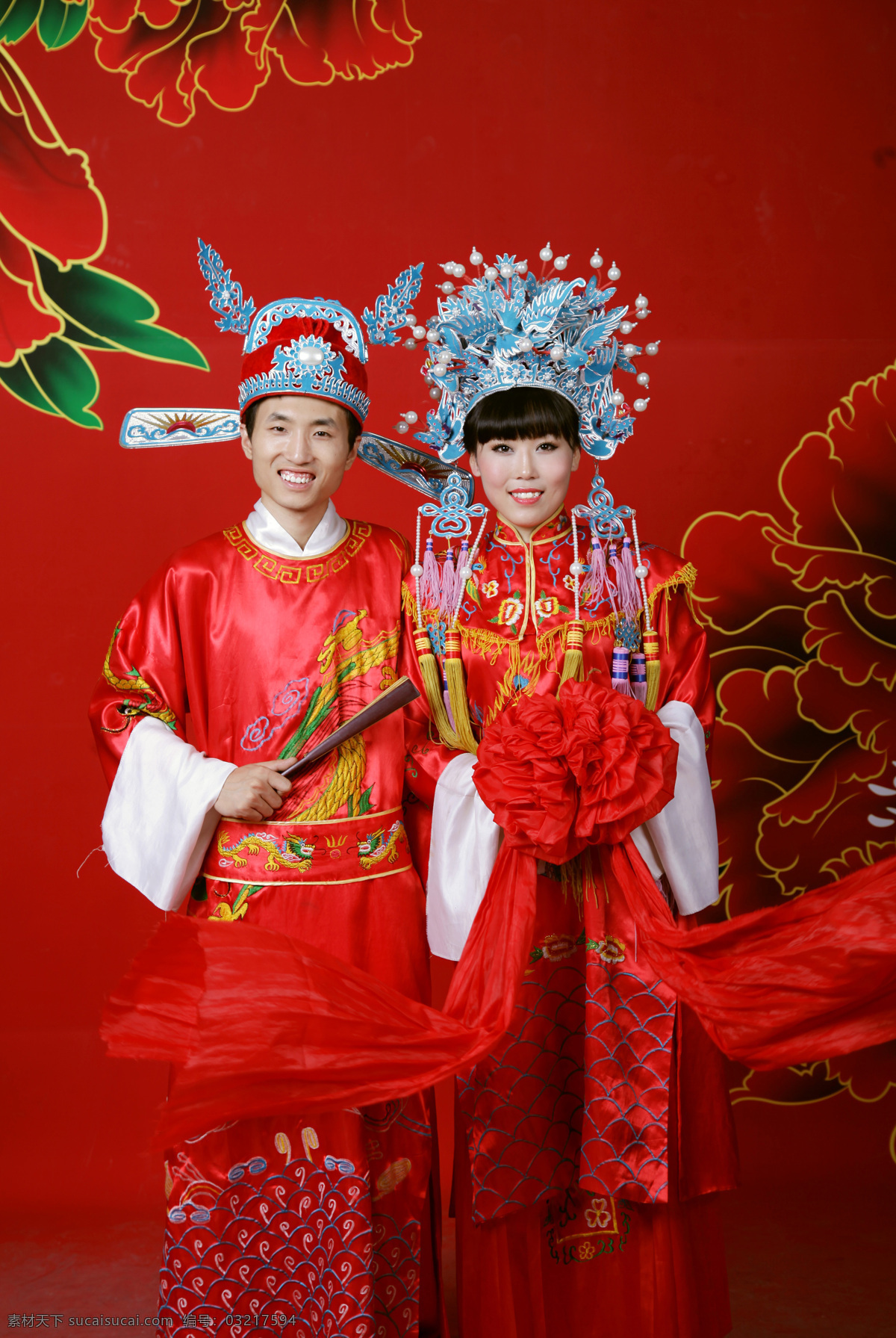 凤冠霞帔 红色 古装写真 绣球折扇 中国风 婚纱照片 人物摄影 人物图库