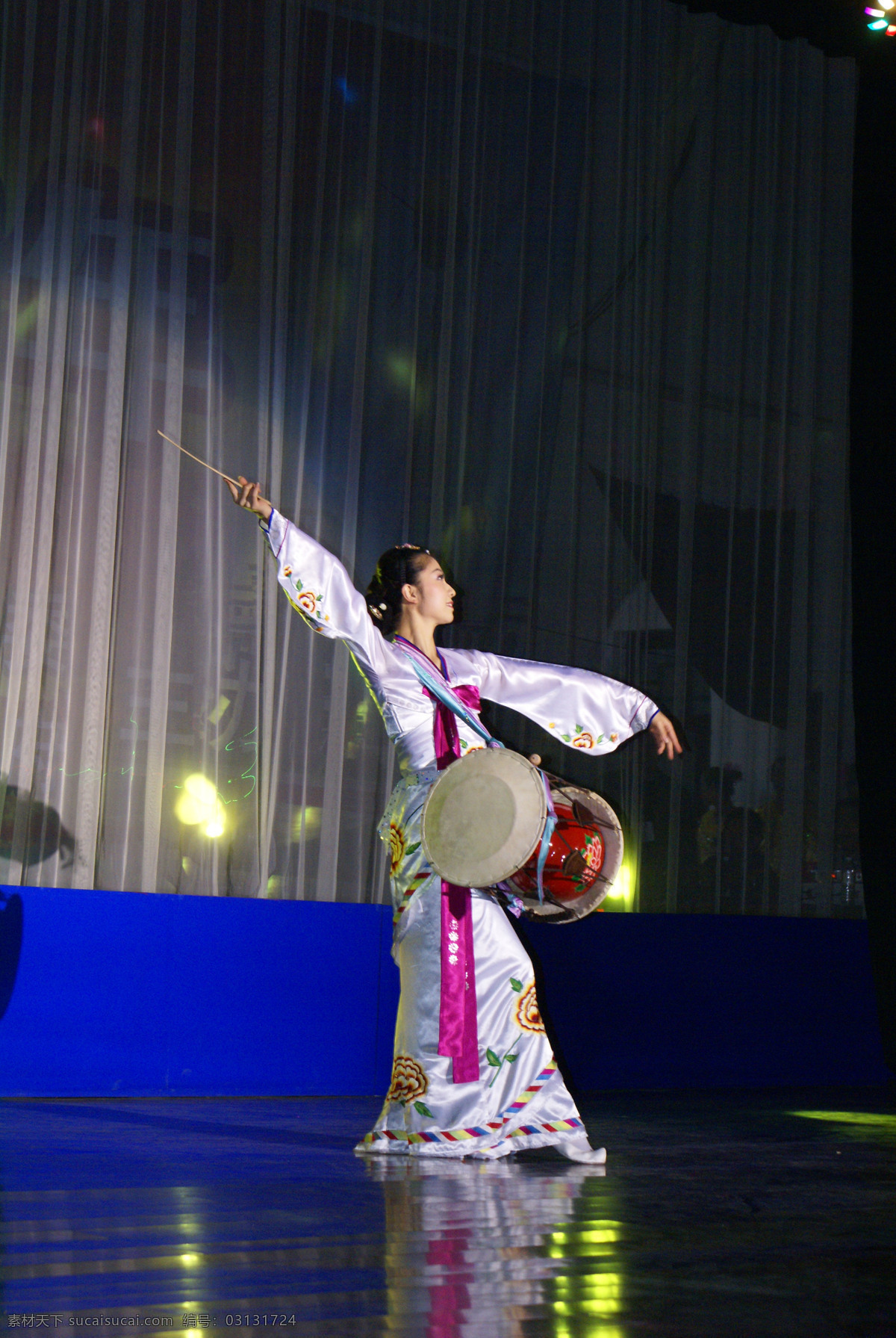 朝鲜族 长鼓舞 文化艺术 舞蹈 舞蹈音乐 朝鲜族长鼓舞 朝鲜族歌舞 psd源文件