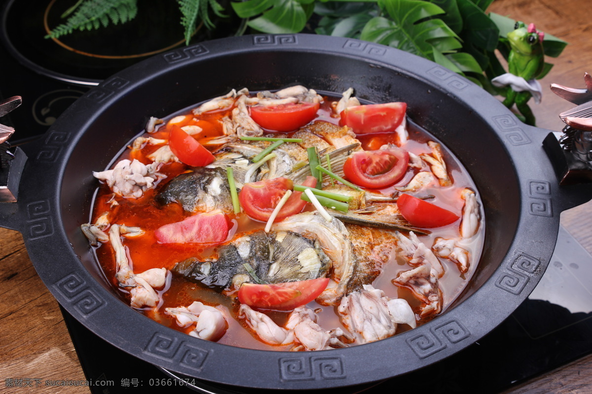 美蛙鱼头 美食 美味 可口 鱼头 牛蛙 火锅 热菜 酸菜 番茄 餐饮美食 传统美食