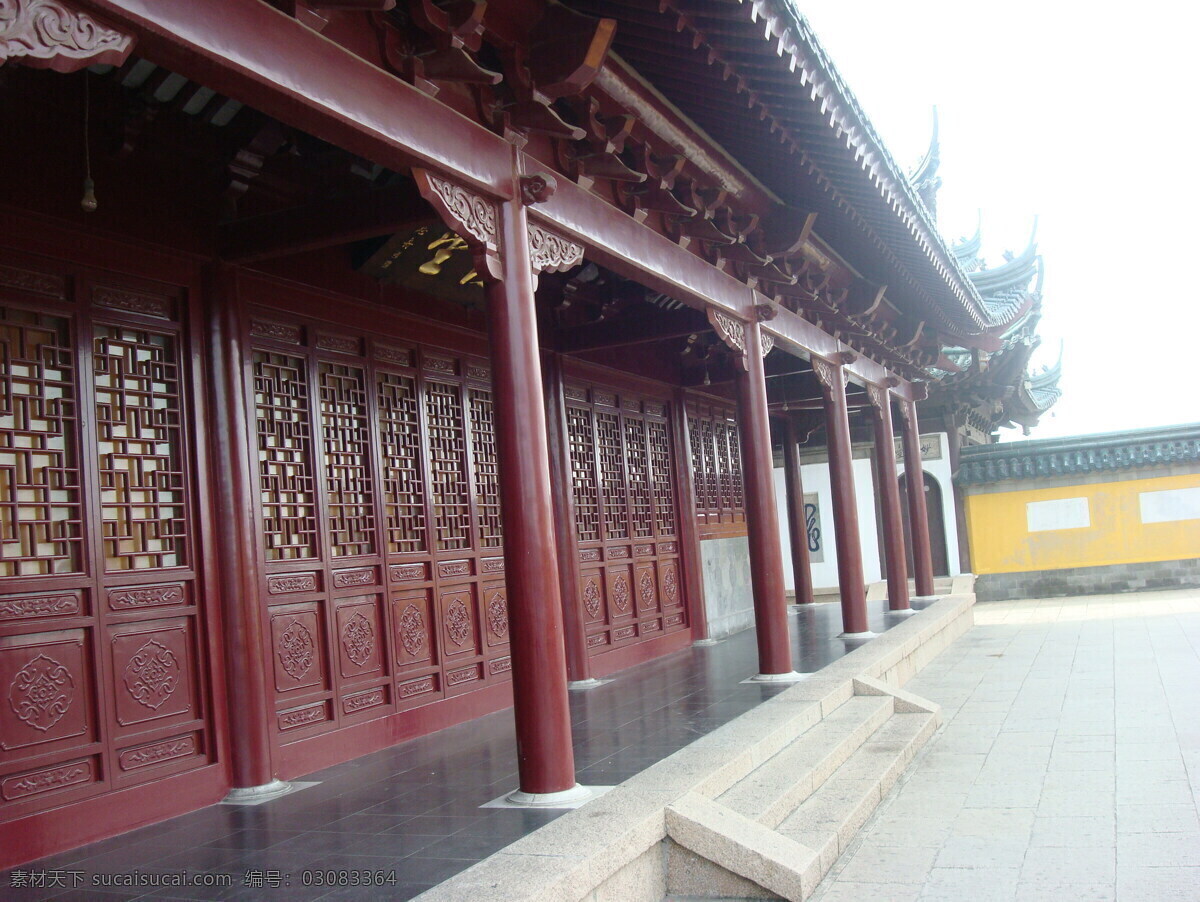 公园 里 庙宇 红色 木门 寺庙 花格门 仿古门 风景 生活 旅游餐饮