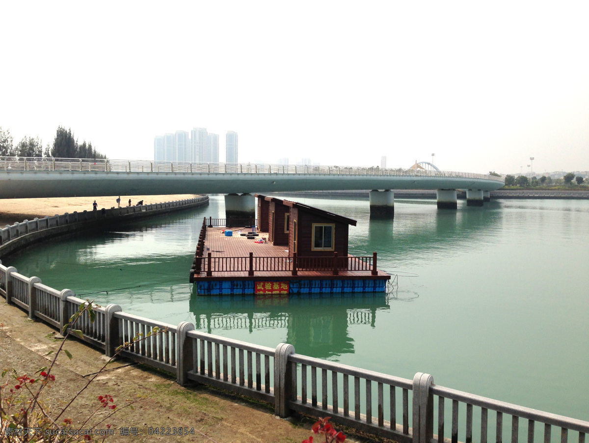 房屋 高楼 海 海边 海水 海滩 旅游摄影 桥梁 厦门五缘湾 五缘湾海边 五缘湾 厦门 树叶 梯子 自然风景 psd源文件