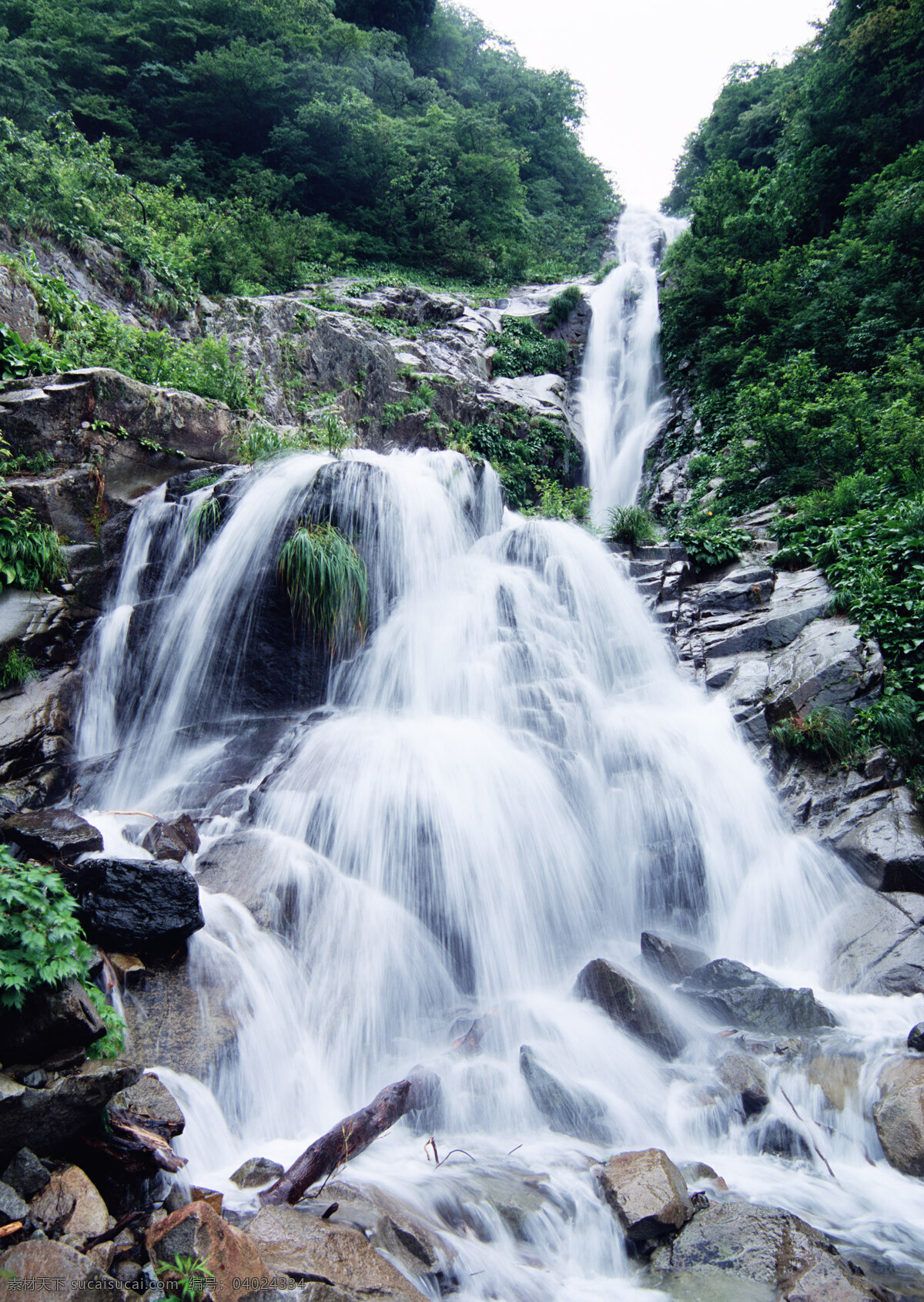 瀑布 涌泉 高清图片下载 河流 瀑布涌泉图片 泉水 风景 生活 旅游餐饮