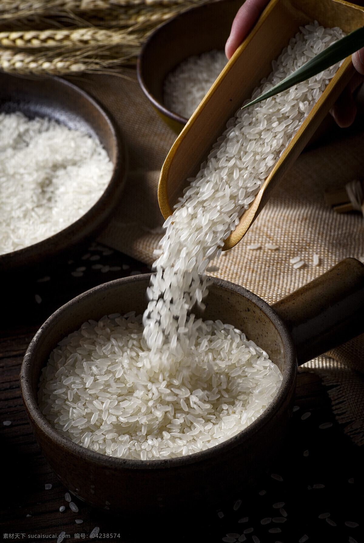优质大米 大米 香米 稻花香 大米加工 无添加 纯天然 生活百科 生活素材