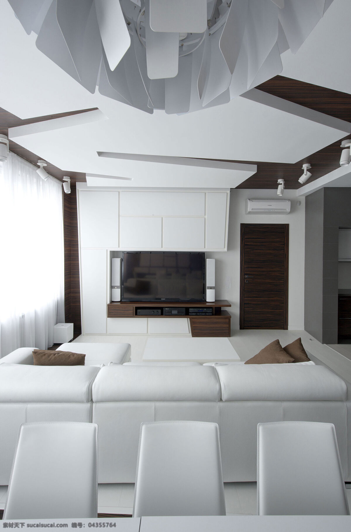 现代 时尚 客厅 片状 白色 吊灯 室内装修 效果图 客厅装修 白色沙发 白色吊灯 褐色电视柜