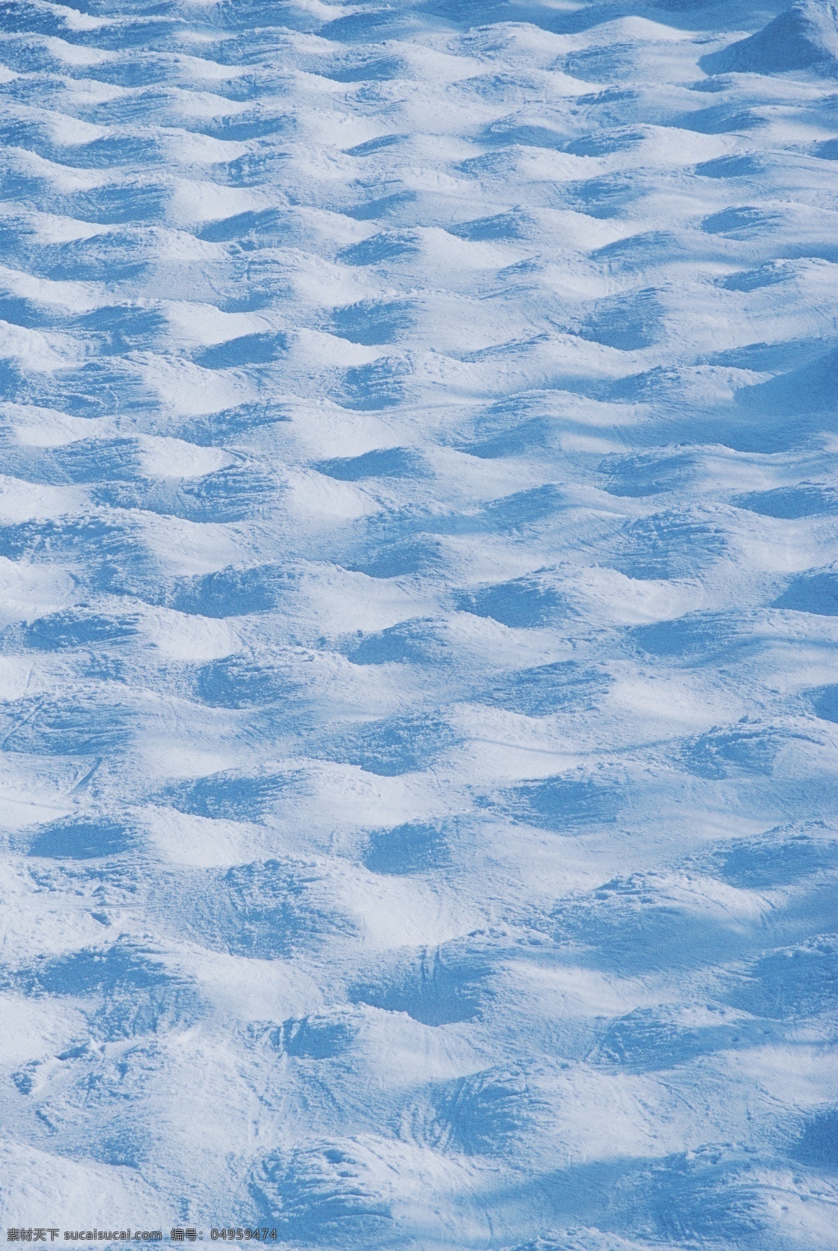 美丽 雪地 特写 高清 冬天 雪地运动 划雪运动 雪景 风景 摄影图片 高清图片 体育运动 生活百科 蓝色