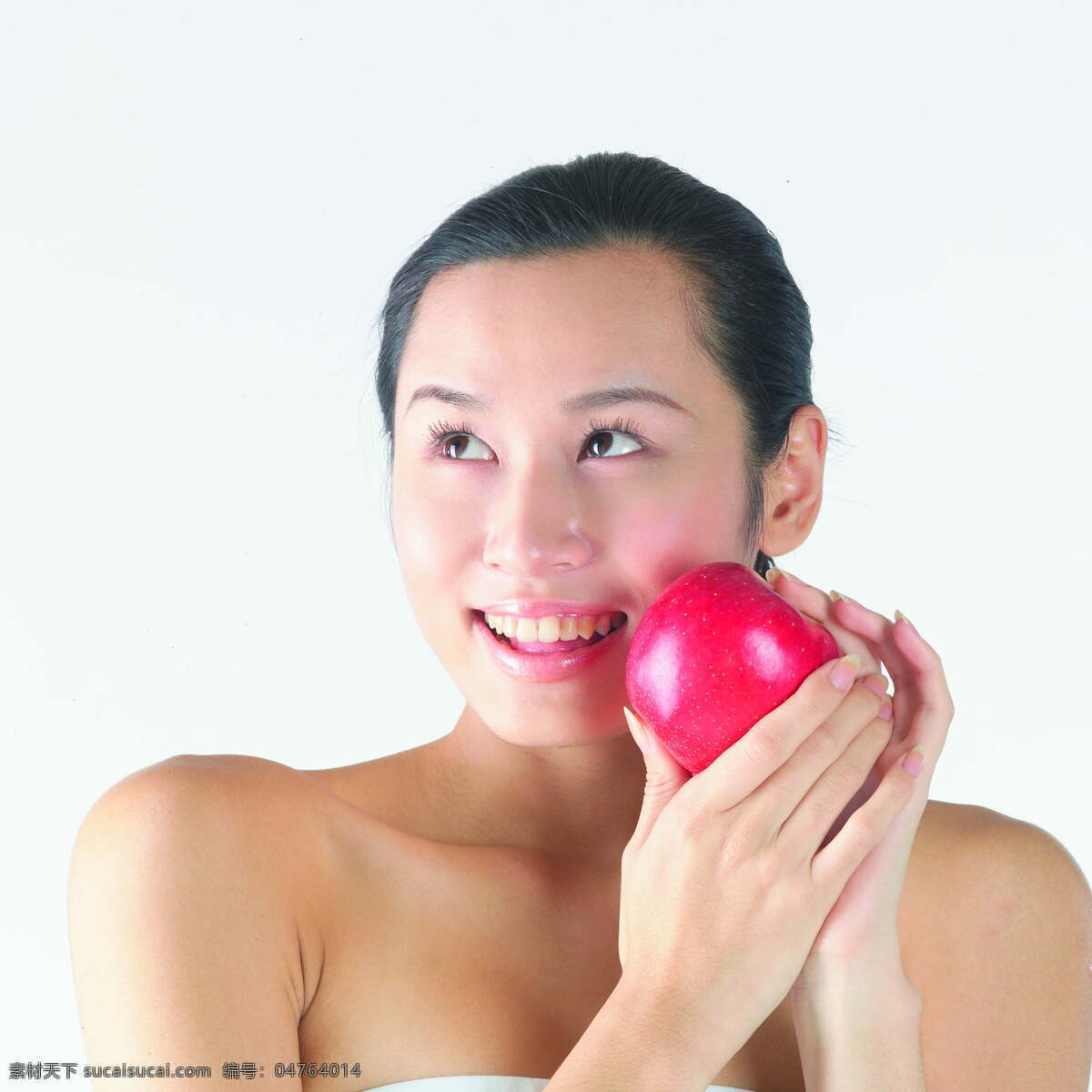 女性 健康生活 女性生活 蔬果 苹果 皮肤好 白里透红 红苹果 微笑 美女图片 人物图片