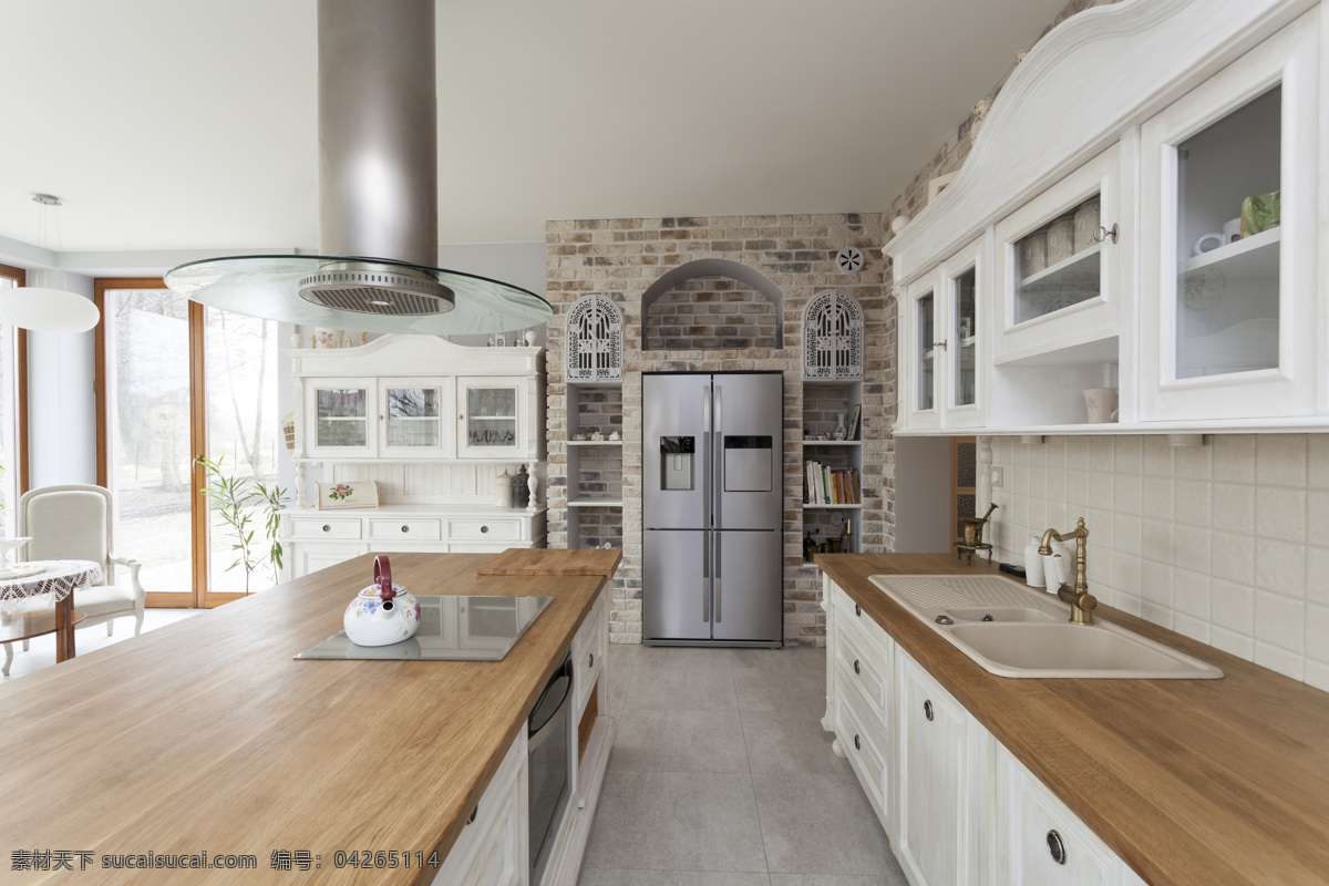 宽敞 厨房 冰箱 灶具 室内设计 厨房设计 装修 装潢 橱柜 环境家居
