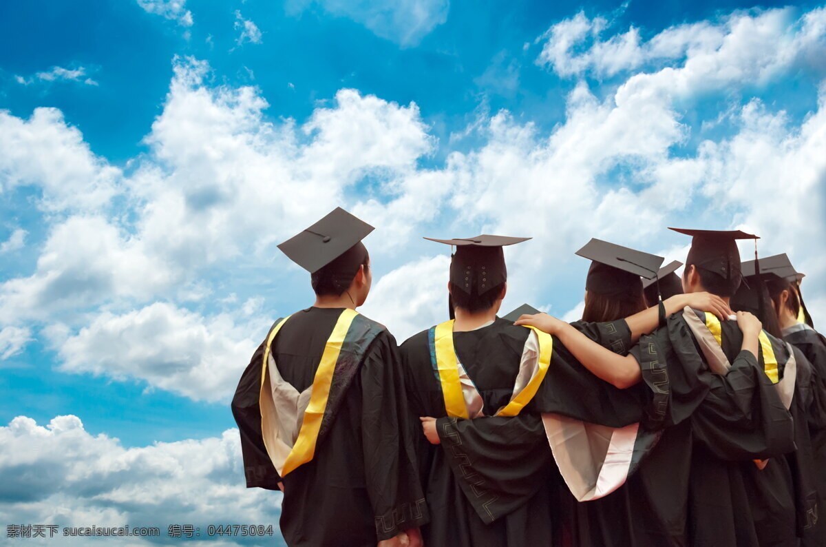 毕业季 大学生 毕业 学生 大学 学习 学士服 学士照 毕业照 学士帽 帽子 背影 毕业写真 校园生活 人物图库 人物摄影