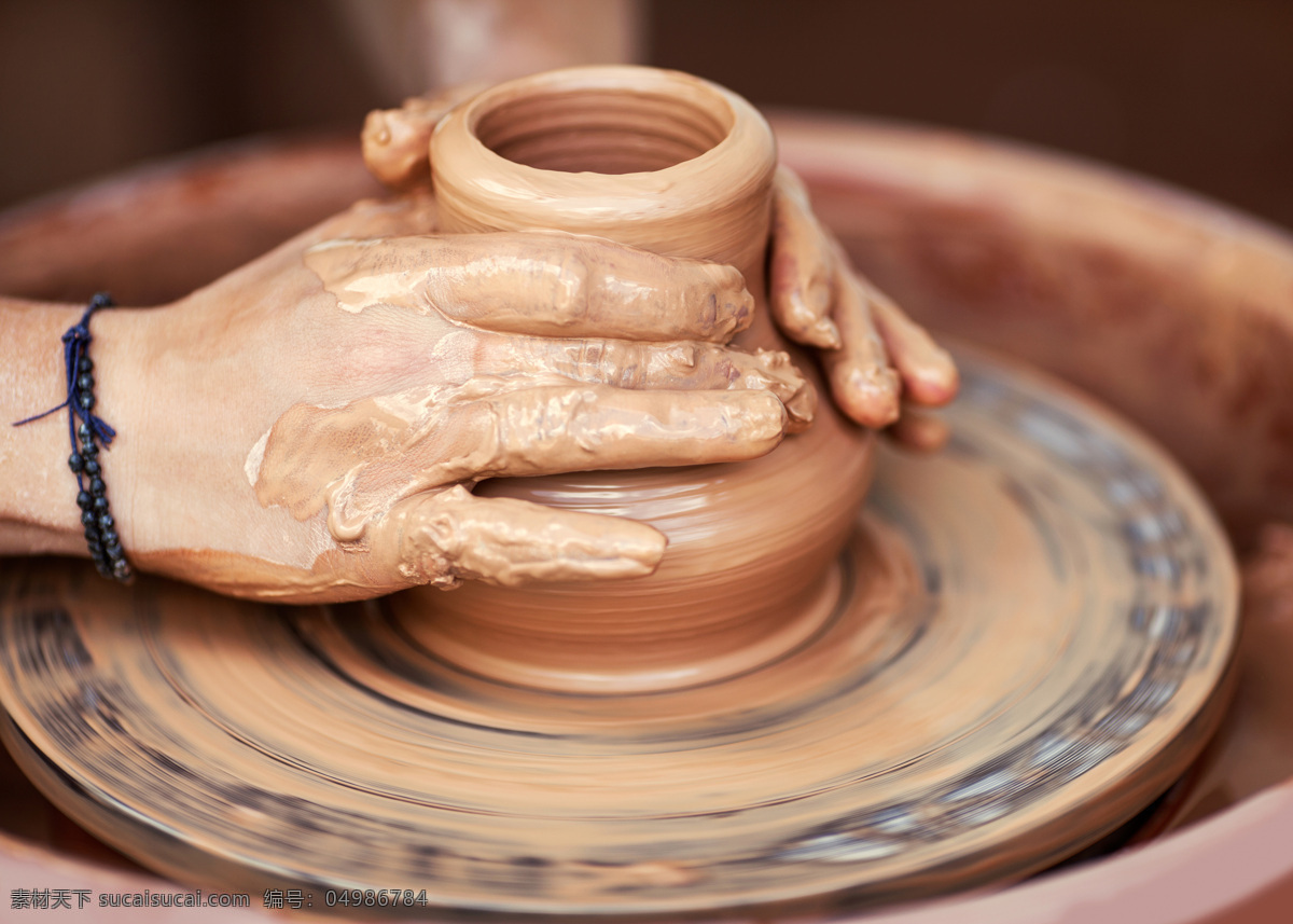 陶罐 制作 工人 陶罐器皿 陶艺 陶器 陶瓷 陶瓷制作 瓷器 传统工艺品 其他类别 生活百科 黑色