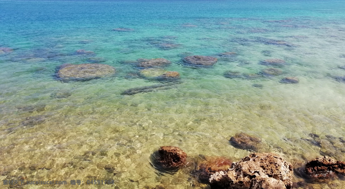 清澈的海水 瓦努阿图 海水 清澈 沙滩 浪花 礁石 海浪 大海 绿色海水 海边 旅游 旅游摄影 国外海边 自然景观 山水风景