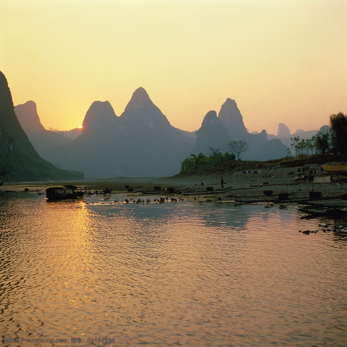 日落 景象 大自然 自然风景 美丽风景 美景 景色 风景摄影 夕阳 天空 日落云彩 山水风景 风景图片