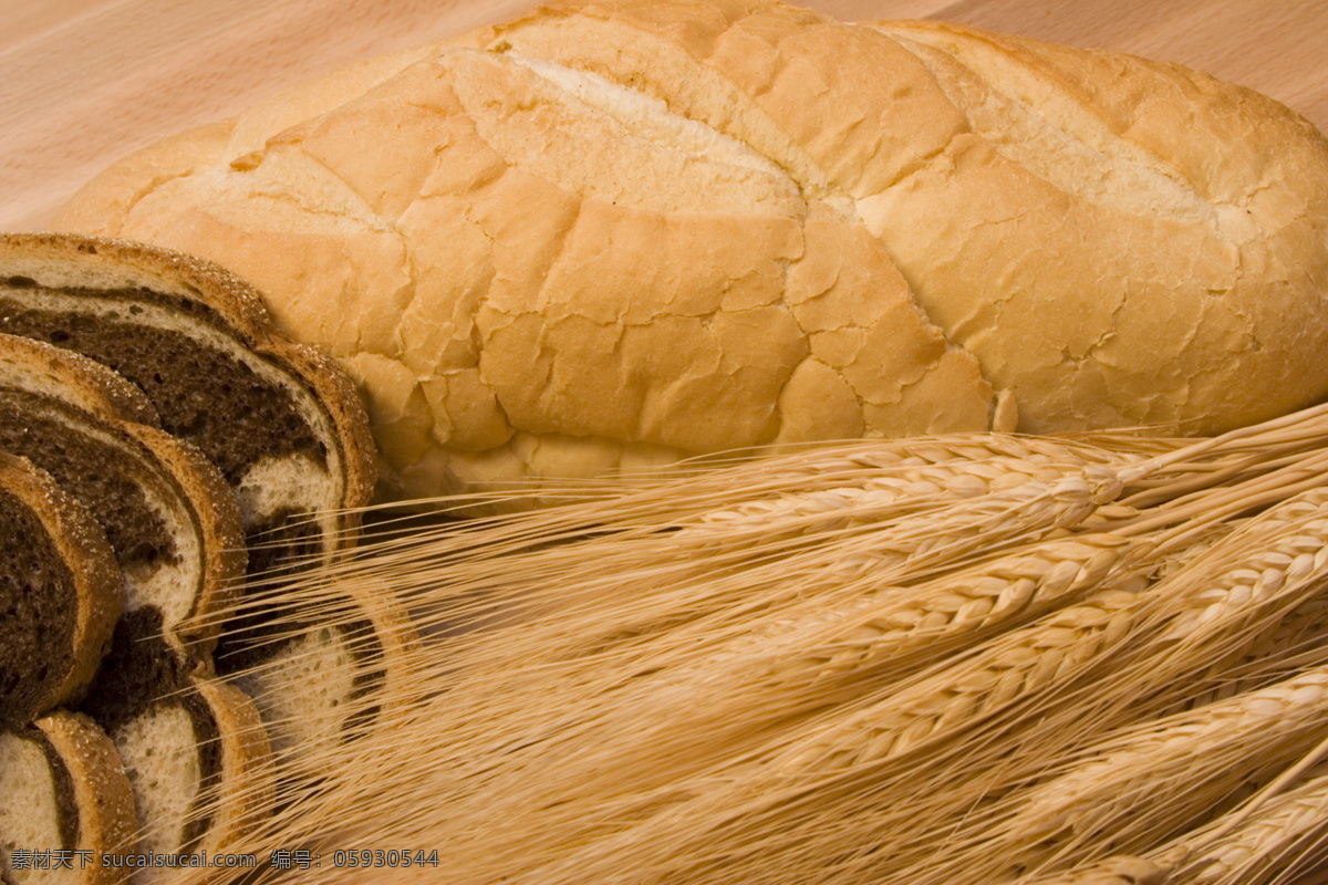 面包与麦穗 面包 美食 美味 麦子 小麦 麦穗 外国美食 餐饮美食 棕色