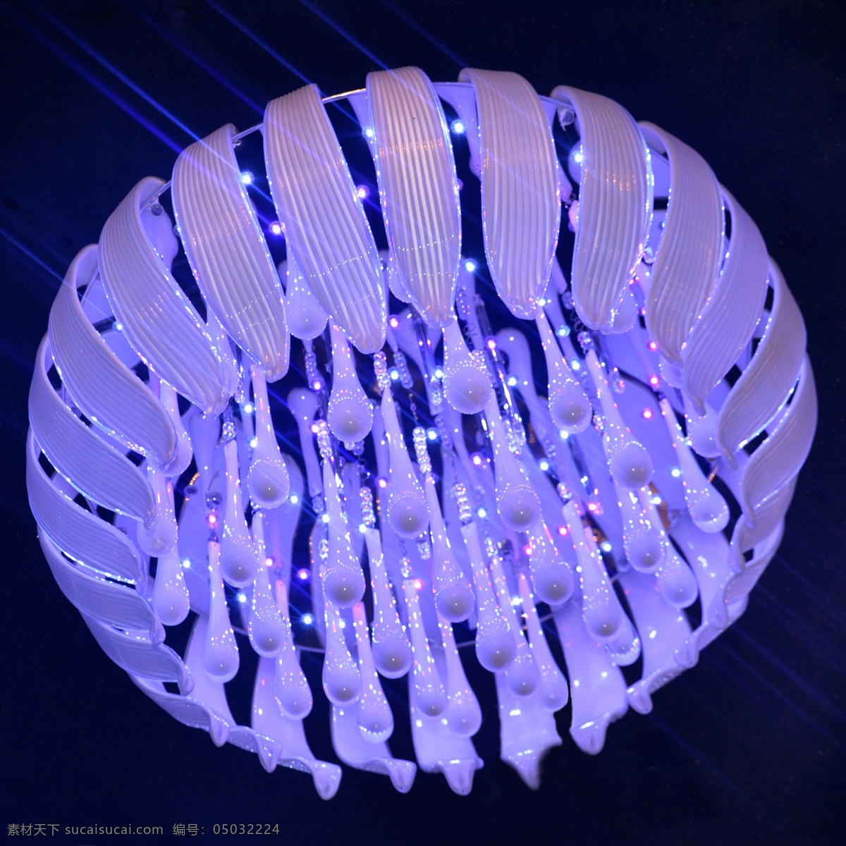 led 现代 灯具 led灯 家居生活 生活百科 时尚灯具 装饰素材 灯饰素材
