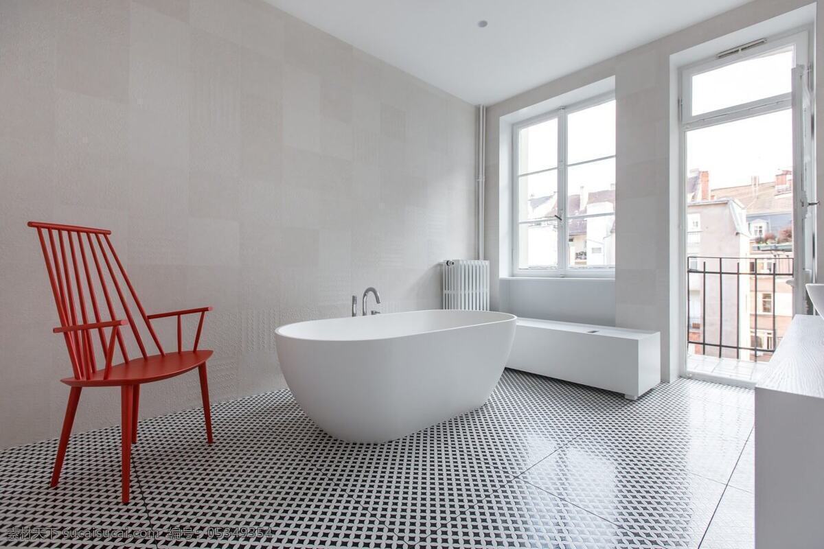 清新 纯情 浴室 红色 椅子 室内装修 效果图 浴室装修 条纹地板 浅色背景墙 白色浴缸