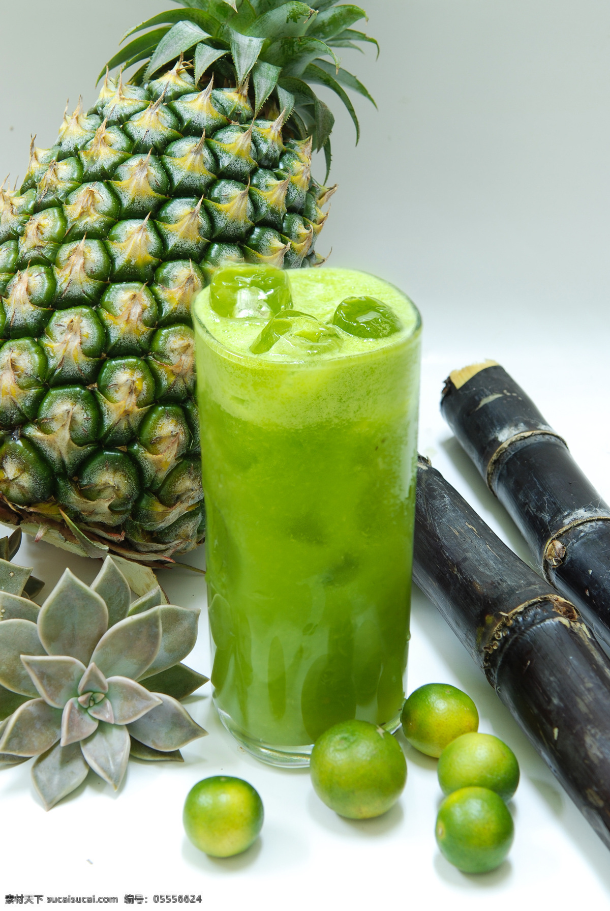 菠萝 绿色 果汁 杯子 甘蔗 酒类图片 餐饮美食