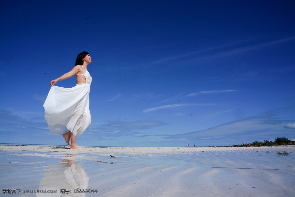 唯美 海边 美女 写真图片 欧美 意境 新娘 婚纱 白纱