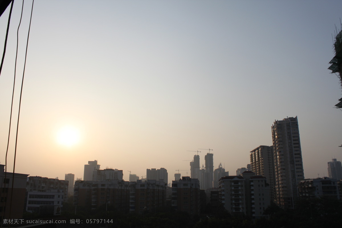 夕阳 落日 城市 剪影 建筑 建筑景观 天空 夕阳落日 自然景观 psd源文件