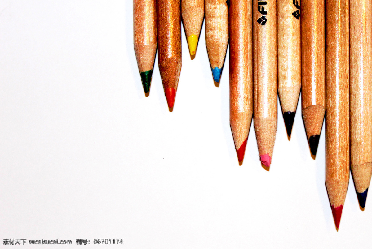 铅笔 办公 彩铅 彩色铅笔 画笔 生活百科 文化 彩铅笔 七彩铅笔 用品 学习用品 学习办公 psd源文件