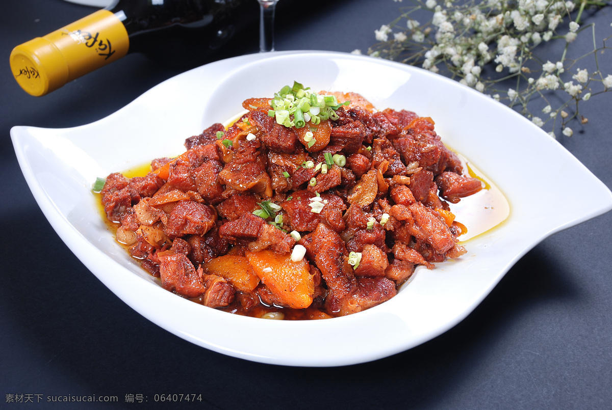 啤酒烧牛腩 特色牛腩 啤酒牛腩 牛腩 油焖小炒肉 炒牛肉 餐饮美食 传统美食